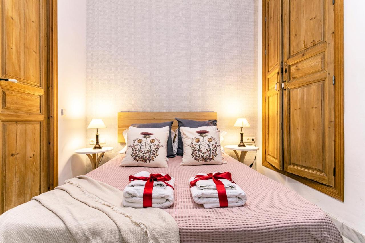 -Malagasunapts- Premium Historical Citycentre 외부 사진